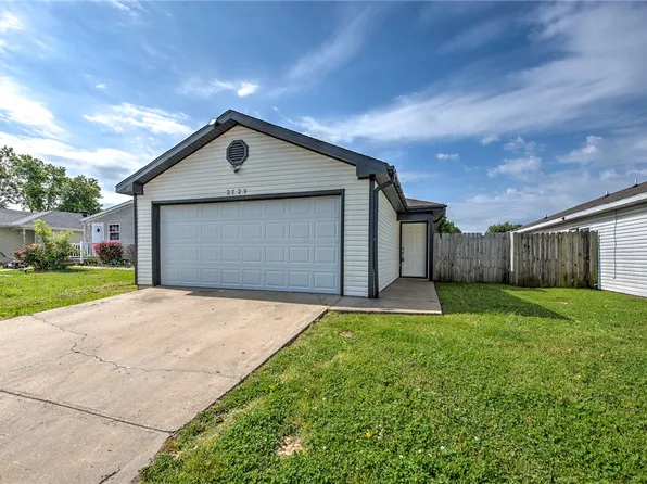2729 Lenox Ct, Springdale, AR 72764