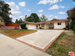 10440 Lurline Ave, Chatsworth, CA 91311