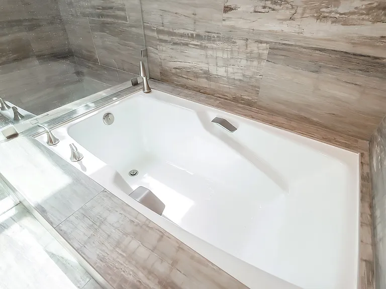 23287 Park Basilico — Photo 42