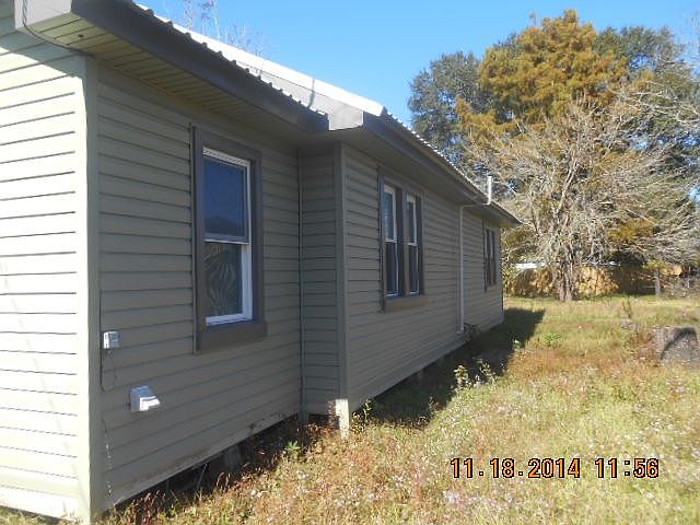 2nd image of 1032 Devillier St