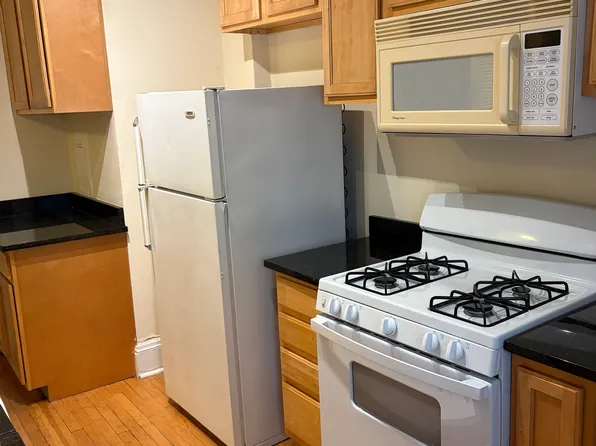 2783 Lancashire Rd, Cleveland, OH