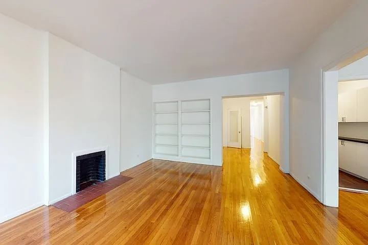5508 S. Cornell Avenue — Photo 14
