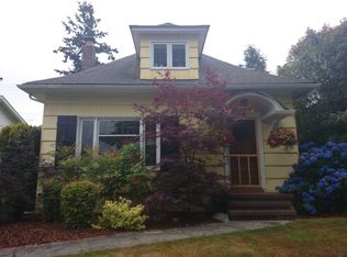 2120 47th Ave SW, Seattle, WA 98116