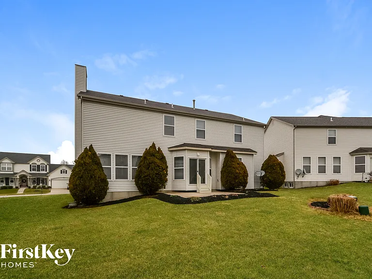 218 Greenshire Ln — Photo 15