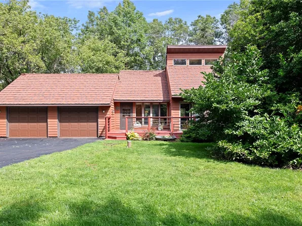 1261 45th Avenue, Amery, WI 54001