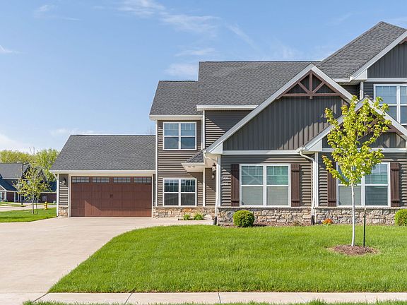 2nd image of 2940 Mary Leigh Dr #0