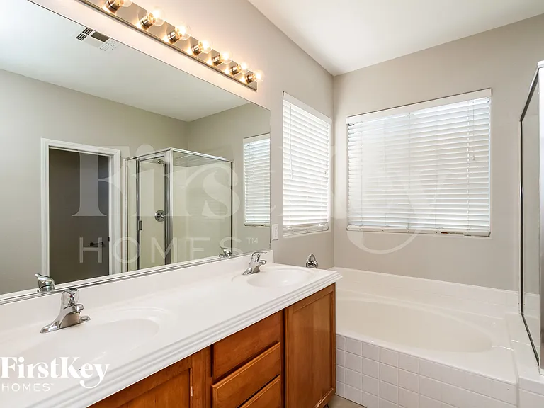 10678 Allegrini Dr — Photo 13