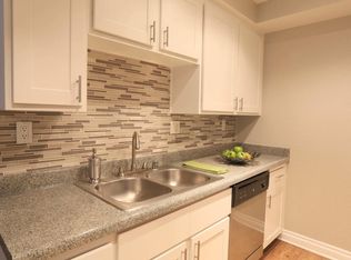 2002 Ponderosa St APT 131, Santa Ana, CA 92705