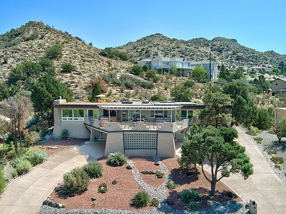 5th image of 1106 Warm Sands Dr SE