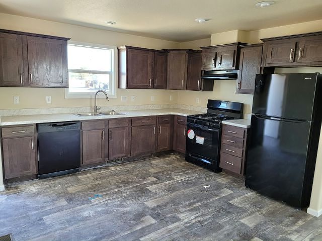 1st image of 825 N Lamb Blvd #106