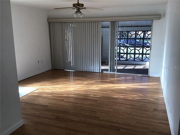 3rd image of 405 Menendez St APT 2