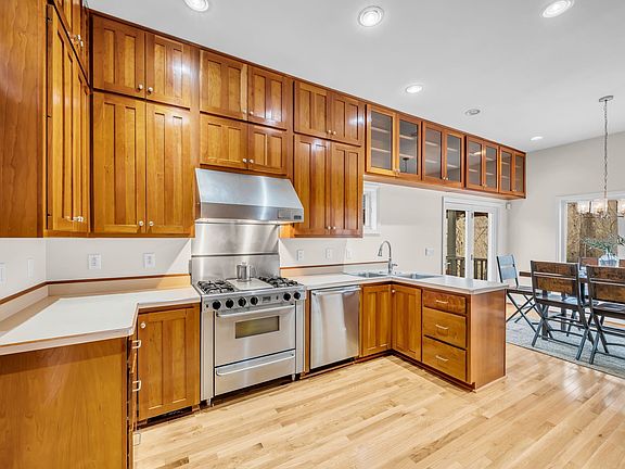 18th image of this home