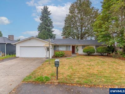 4240 Center St NE, Salem, OR, 97301