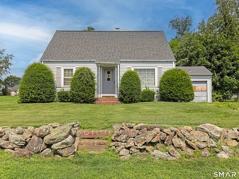 1st image of 327 Anna Avenue