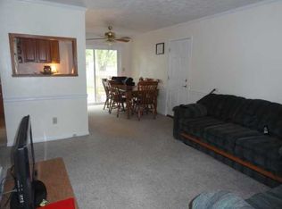 633 Nottingham Dr, Hampton, VA 23669