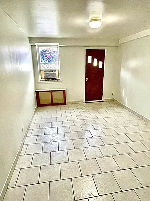 Rented by Amorelli Realty | media 11