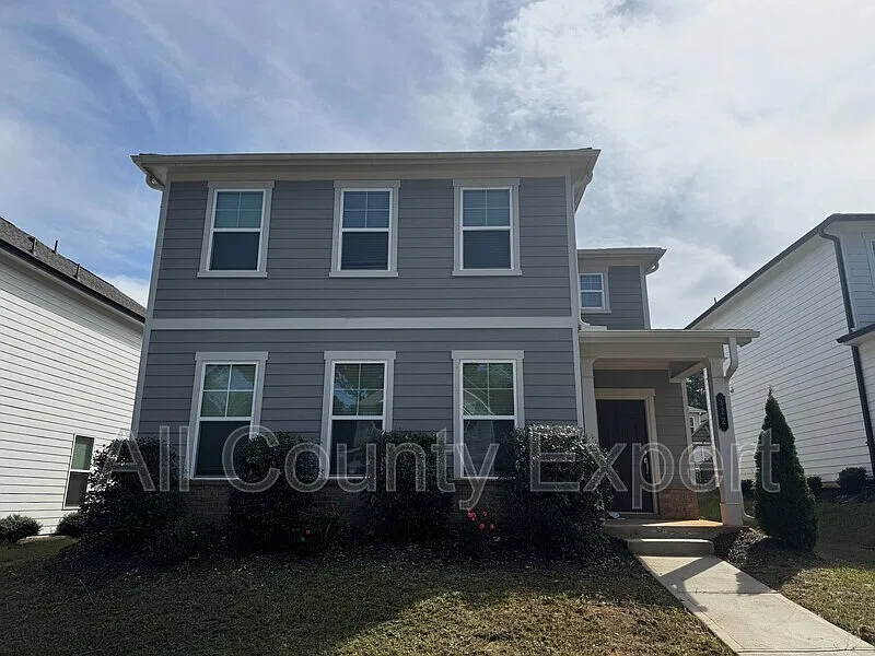 4 bed, 3.0 bath, 2391 sqft, $2,095 — Photo 1