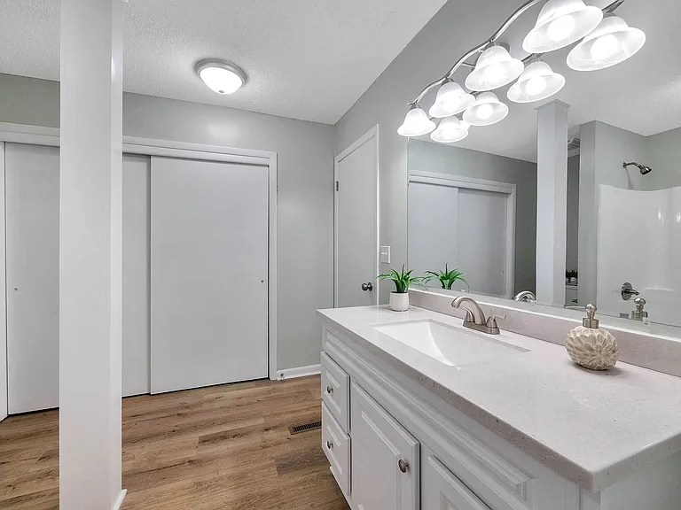 4816 Eldridge Rd — Photo 12