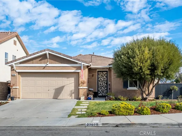 27975 Langley Pl, Castaic, CA 91384