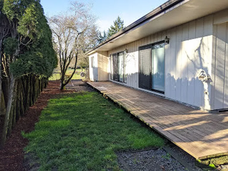 3570 Hickory Ave — Photo 24