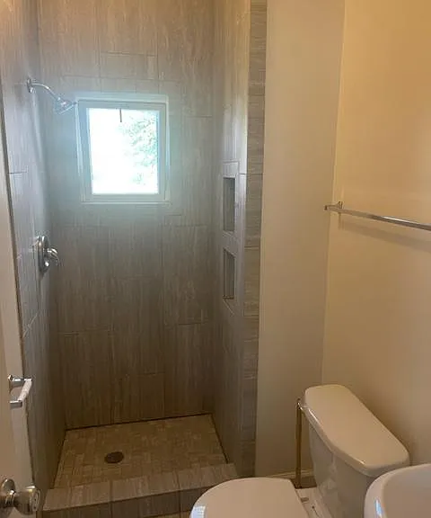 599 S Court St #C — Photo 4