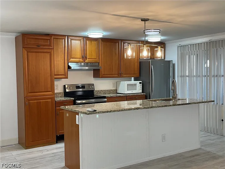 5506 Virginia Dare Ln — Photo 10