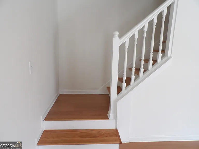 4341 Estate St S — Photo 16