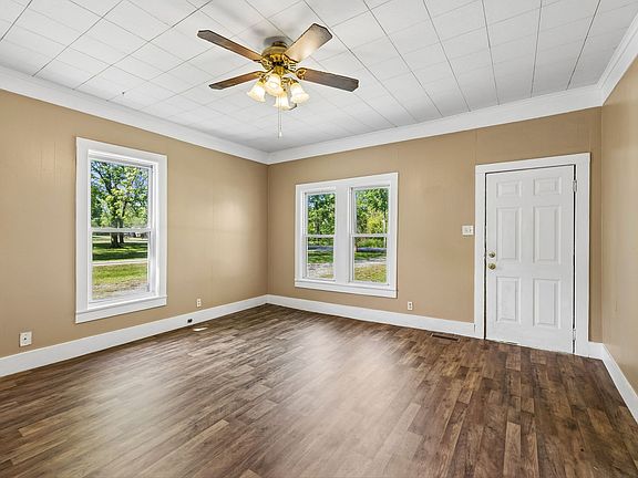 5th image of 109 Ostella Rd