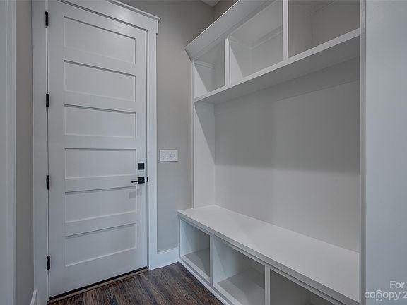 5th image of 114 Prince St