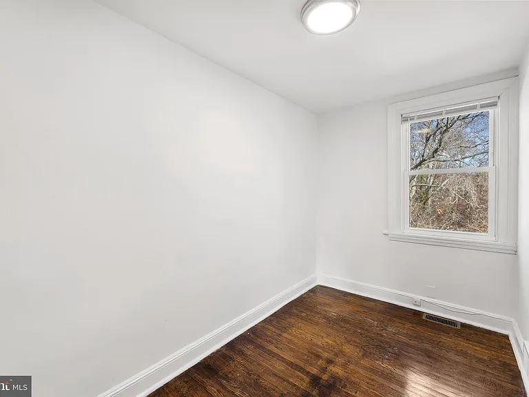 1451 W End Dr — Photo 14