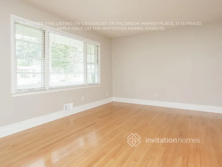 1321 Laura Ln — Photo 15
