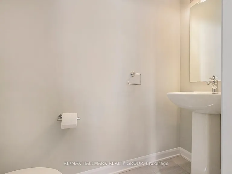 48 Teelin Cir — Photo 8
