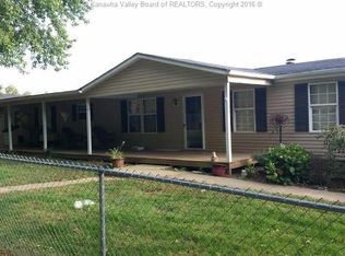 74 Donohue Rd, Evans, WV 25241