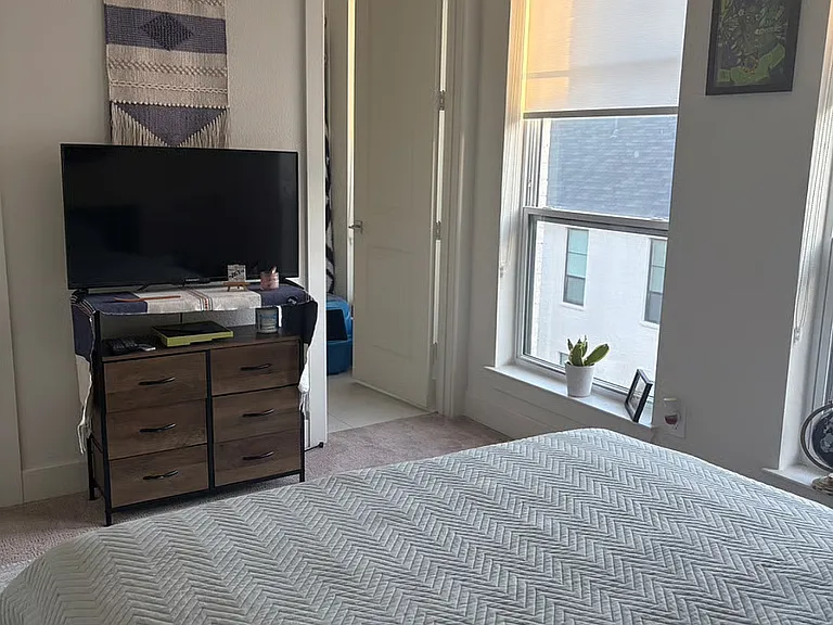 708 W Main St — Photo 19
