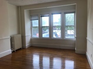 3 Walnut Ter #1F, Newtonville, MA 02460