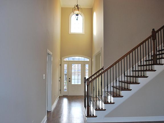 4th image of 1320 Sloping Hill Ln