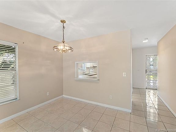 4th image of 1900 S Kanner Hwy APT 7-202