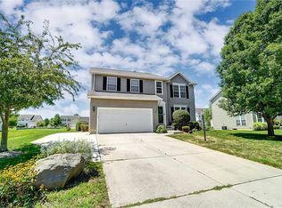 107 Springhouse Dr, Englewood, OH 45322
