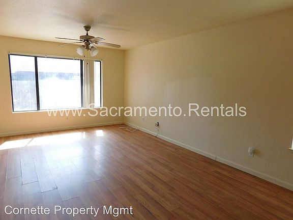5th image of 3721 Myrtle Ave
