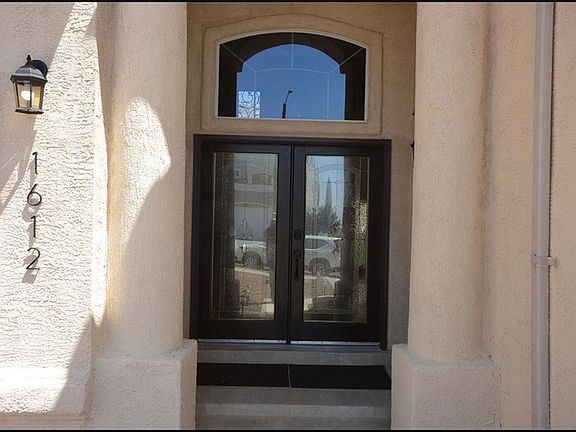 3rd image of 1612 Playa Del Sol