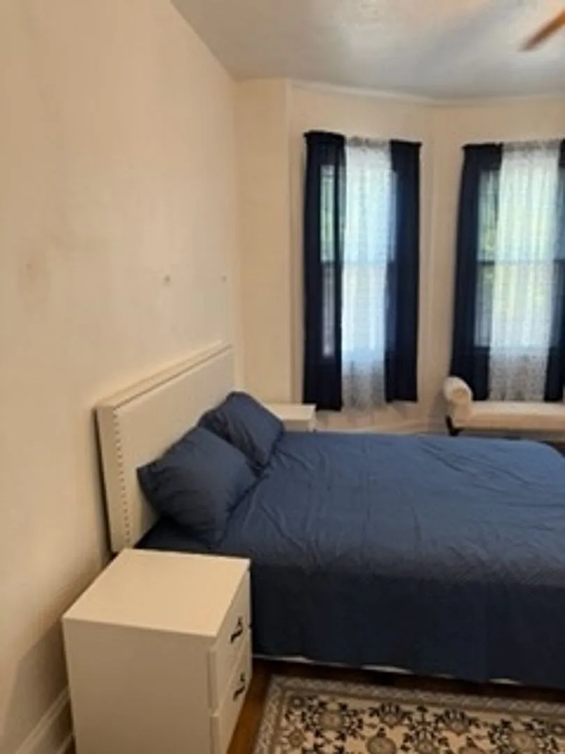 Charming 2BR Townhome in Baltimore — Photo 3
