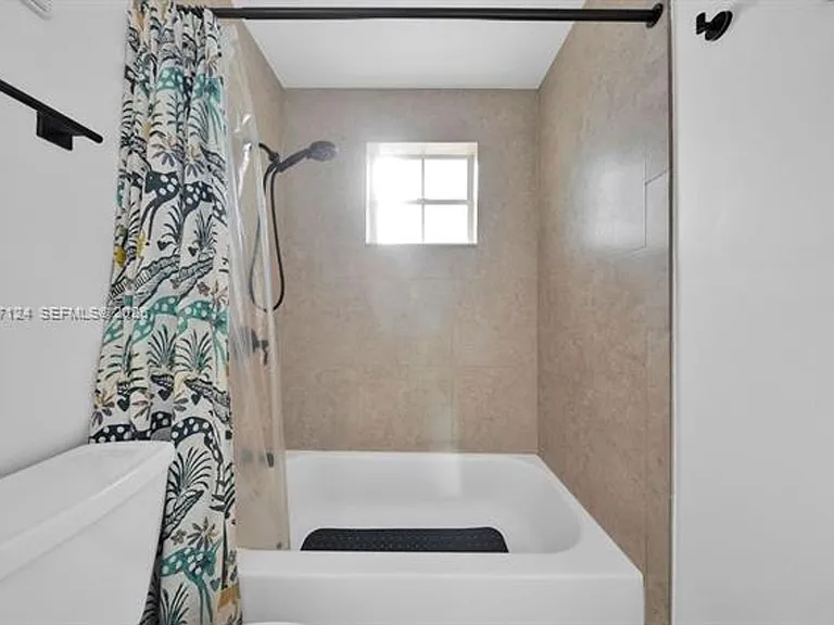 11351 SW 63rd Ter — Photo 14