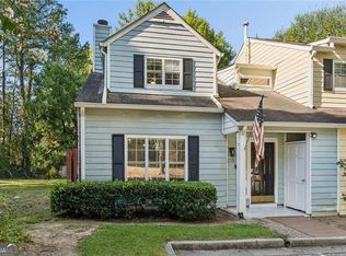 101 Vineyard Pond Dr NW, Norcross, GA 30071