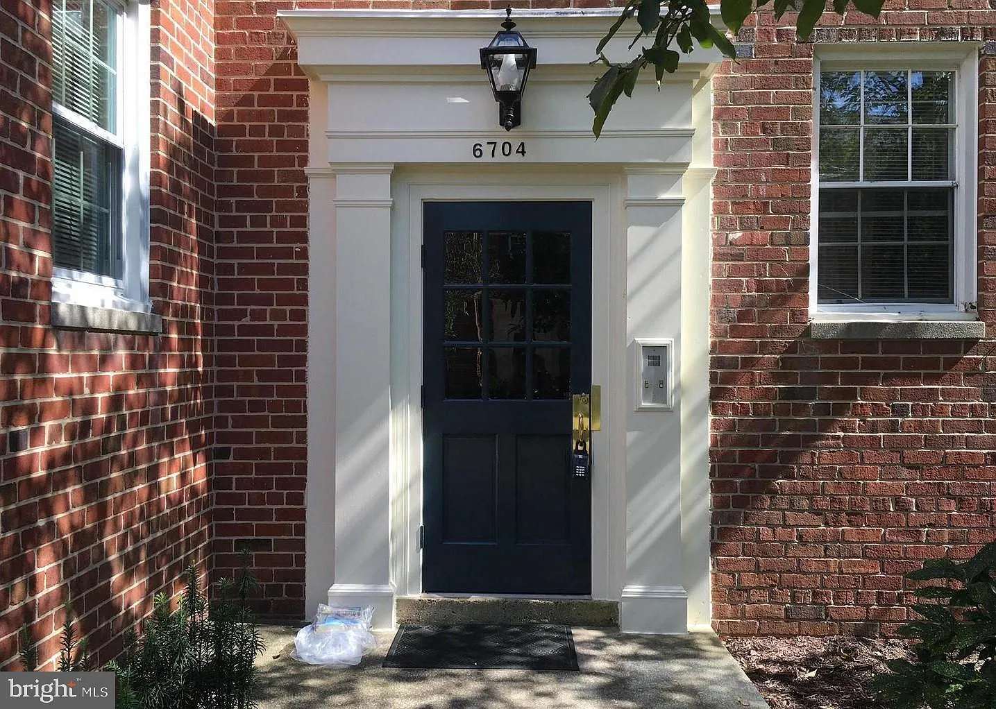 Belle View — Photo 1