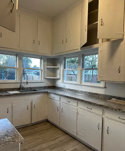 920 Roosevelt Dr — Photo 33