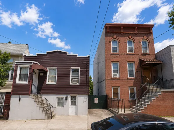 35-54 10th Street image 1 of 2