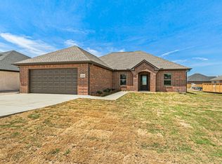 2310 Camryn St, Mabank, TX 75147