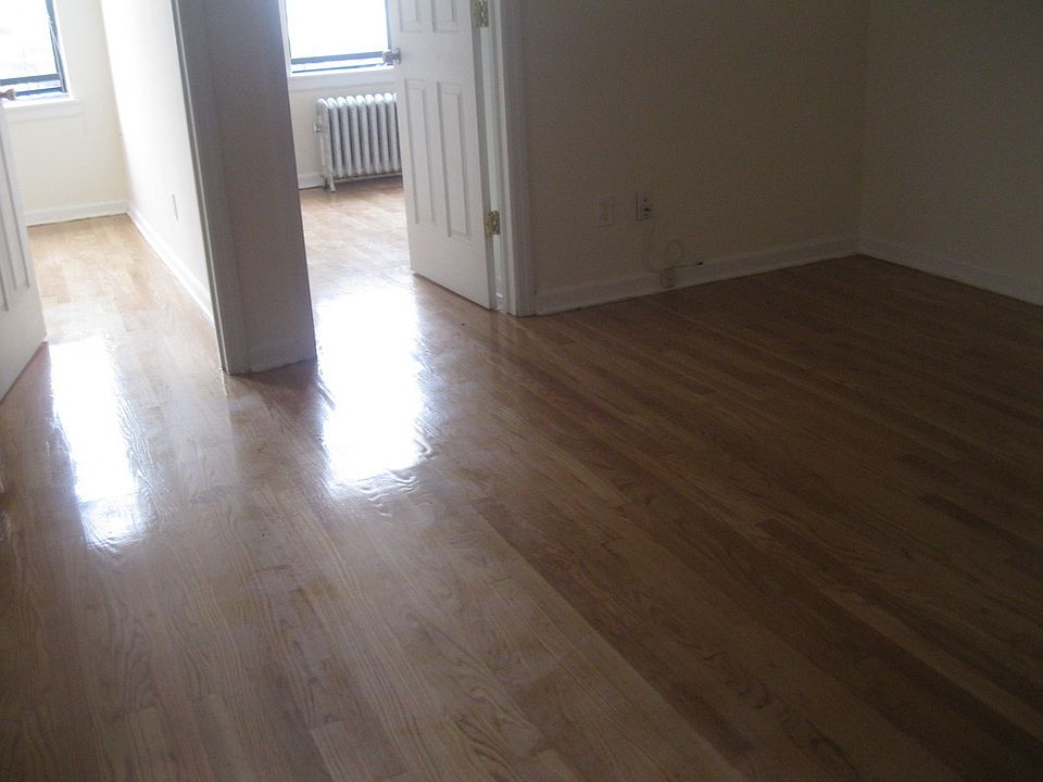 1st image of 3414 44th St APT 3F