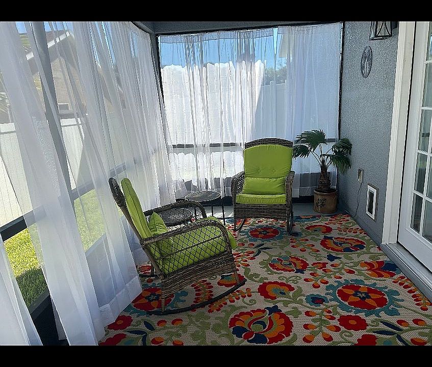 2nd image of 12363 NE 51st Ter