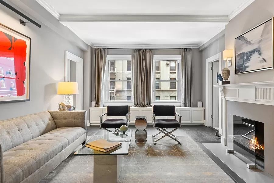 1st image of 129 E 82nd St #2B